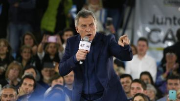 Macri durante su discurso de este lunes en club Banco Nación de Rosario.
