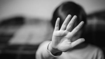 Cuando al niño se lo maltrata, se va minando ese desarrollo sano de la personalidad.