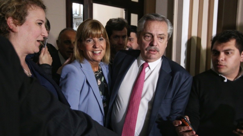 La agenda de Fernández sigue en la Bolsa de Comercio.