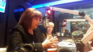 La ministra de Seguridad estuvo en los estudios de Radio 2.