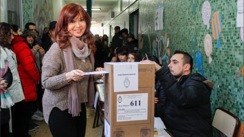 Cristina acudió a la escuela 19 Luis Piedrabuena, en la capital de Santa Cruz.