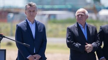 Lifschitz mira con desconfianza la actitud del gobierno tras la derrota.