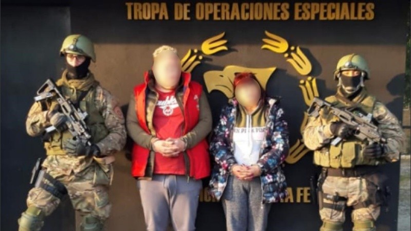 Claudio A. y Ramona A. fueron detenidos por la Tropa de Operaciones Especiales (TOE).