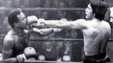 La histórica pelea en la que Monzón derrotó a Nápoles en París.