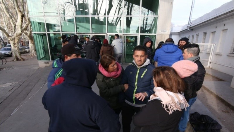 Los padres de Benjamín a la espera de novedades sobre su hijito. 