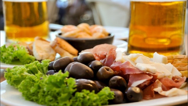 Mantener a los consumidores es el objetivo de bares y restaurantes.