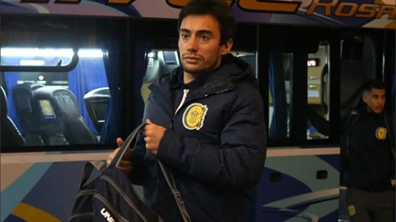 Rius, uno de los que será titular. El plantel se reunirá a la noche. 