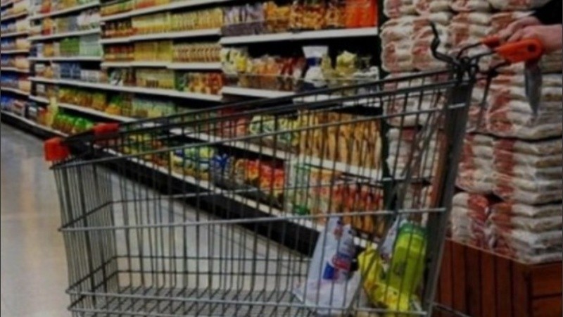 La caída en las compras cumplió un año ininterrumpido.