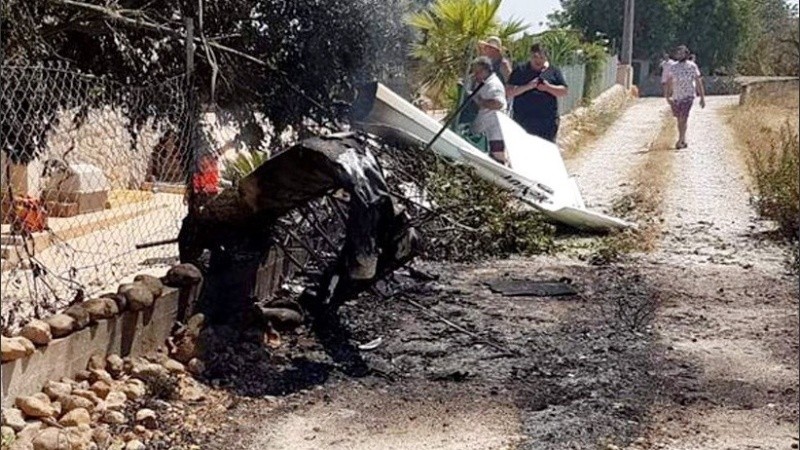 En la avioneta viajaban cinco personas.