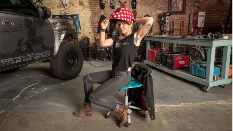 En 2016 Combs consiguió al llegar a 707 km/h.