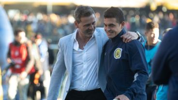 Lovera se fue a Grecia y ahora Cocca deberá reemplazarlo.