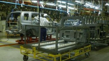 Se estableció un plan por seis meses para los trabajadores de GM.