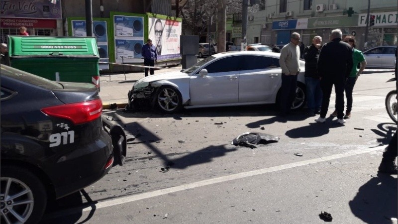 Daños de consideración en ambos vehículos.