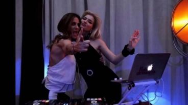 La foto que encendió la polémica China-Pampita.