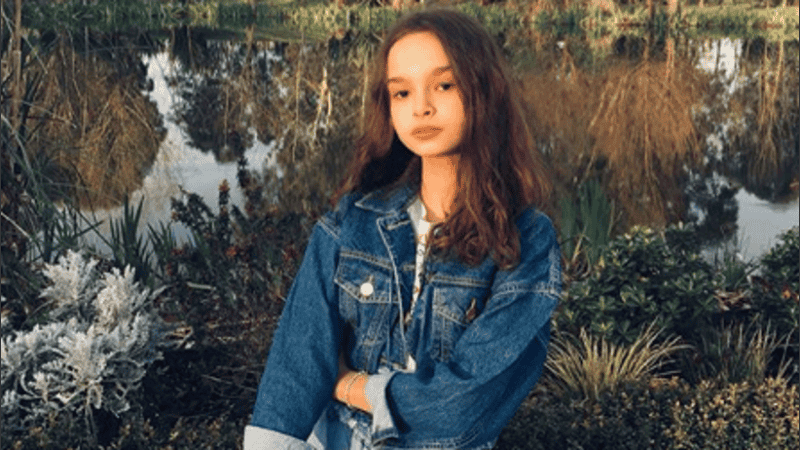 La nieta del Flaco Spinetta.