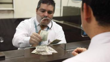 La atención en los bancos será normal este lunes.