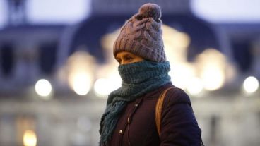 Gorro y bufanda juntos este martes de puro invierno.