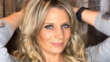 La conductora no midió riesgos a la hora de ayudar a su pequeño invitado.