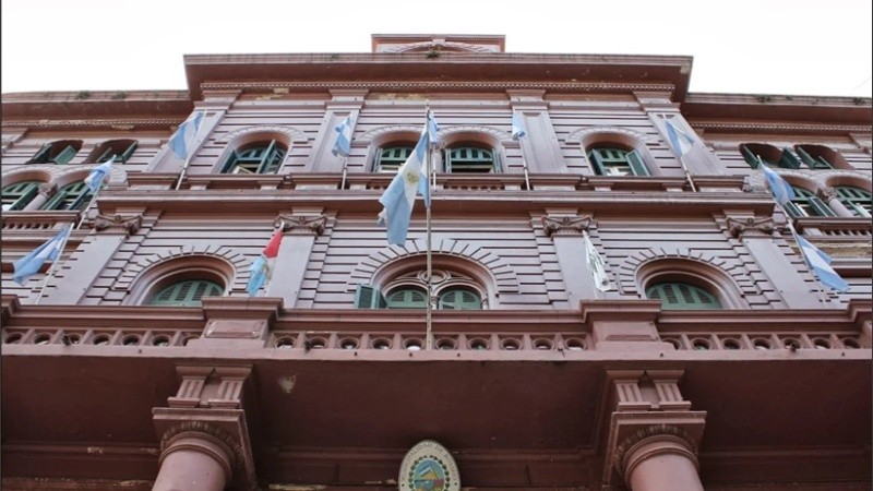 Las cuentas municipales quedaron detrás de la inflación, según Irízar.