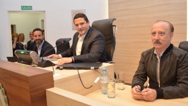 Roselló apuntó a ambos concejales.