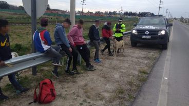 Los jóvenes demorados.