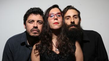 Gabilondo, Morosano y Porronett, gambetean la vida verso a verso.