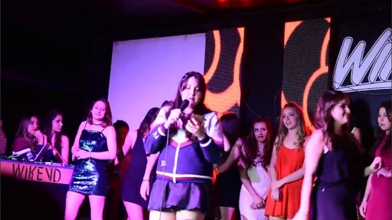 El momento de la lectura de la inédita resolución del jurado. 