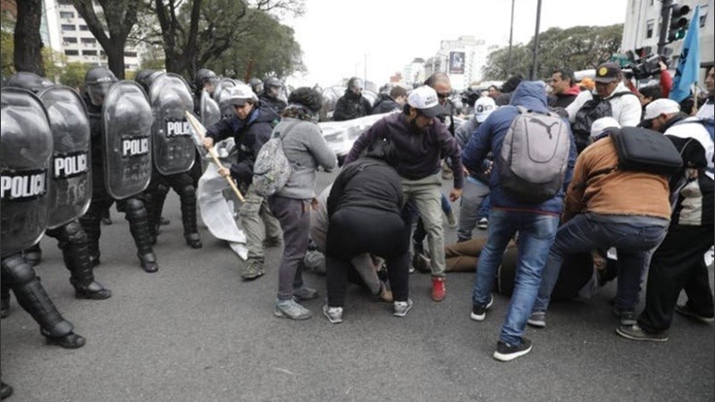 Los manifestantes en la 9 de Julio.