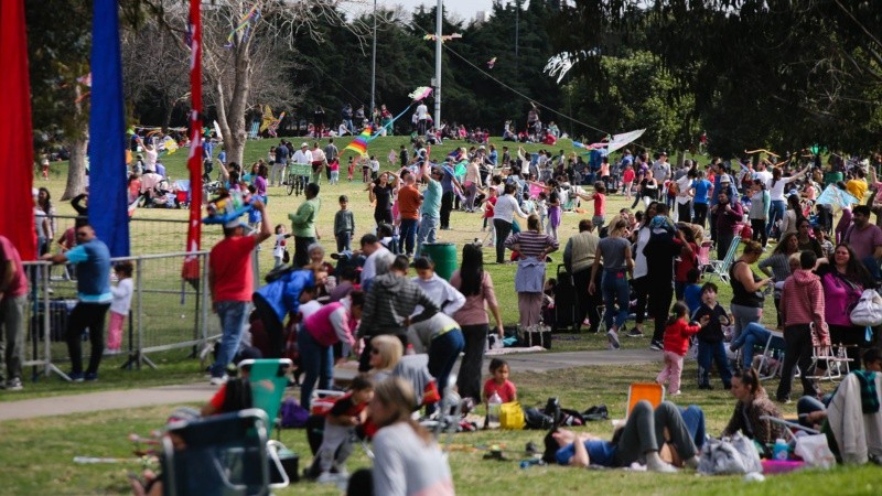 Cientos de personas estaban en el parque cuando irrumpieron los delincuentes armados