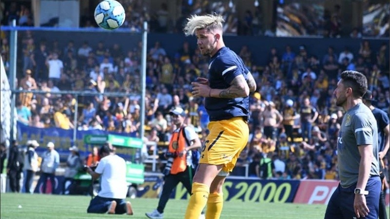 Barbieri quedó dolorido por una paralítica y está en duda.