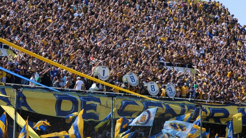 Los fanas canallas se preparan para otra fiesta en Arroyito.