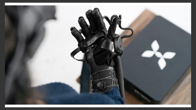 El guante que han desarrollado es en realidad un controlador para experiencias de realidad virtual.