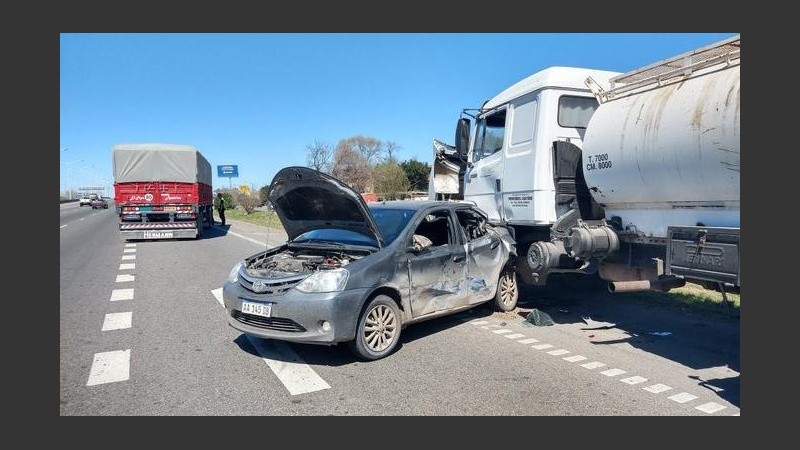 El impresionante choque en avenida Circunvalación. 