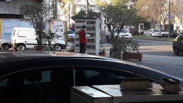 En algunas estaciones de la ciudad el precio comenzó a regir desde la tarde de este miércoles.