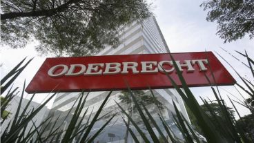 Las revelaciones de Valladares, salpicó al gobierno de Rousseff.