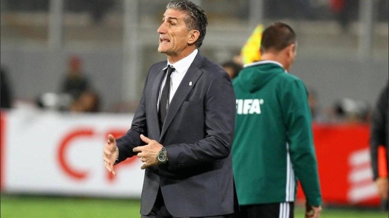 Bauza asumió como asesor deportivo de Liga de Quito.