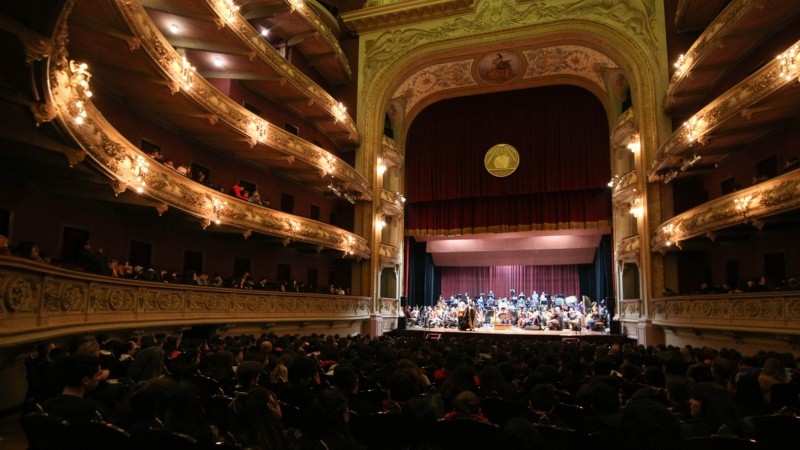 El mágico teatro El Círculo de Rosario