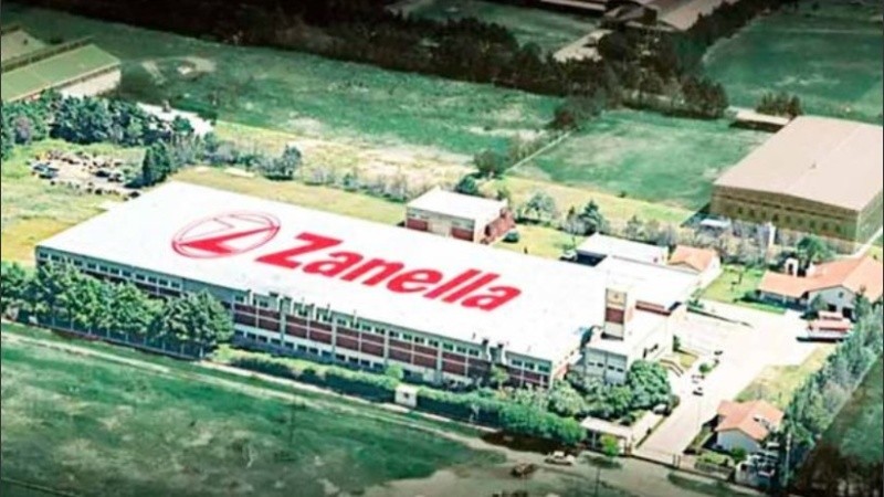 La planta de Zanella en San Luis, donde los cesanteados que aceptaron el acuerdo comenzaban a recibir los cheques de pago.