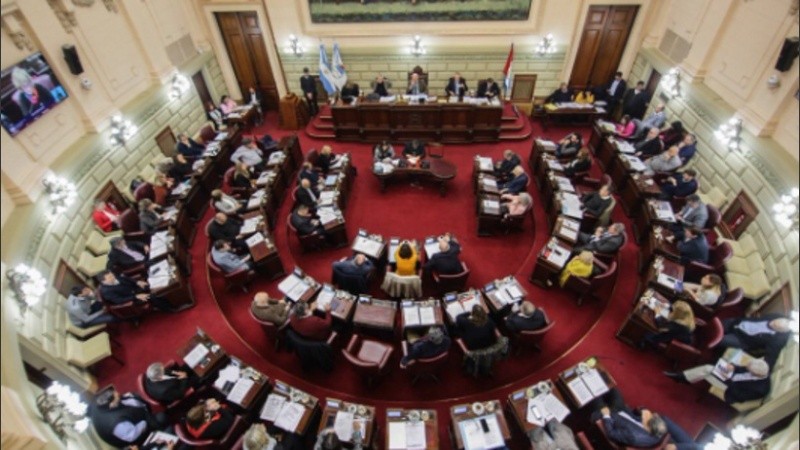 Tras la media sanción de la Cámara baja, el proyecto de ley pasó al Senado de la provincia.