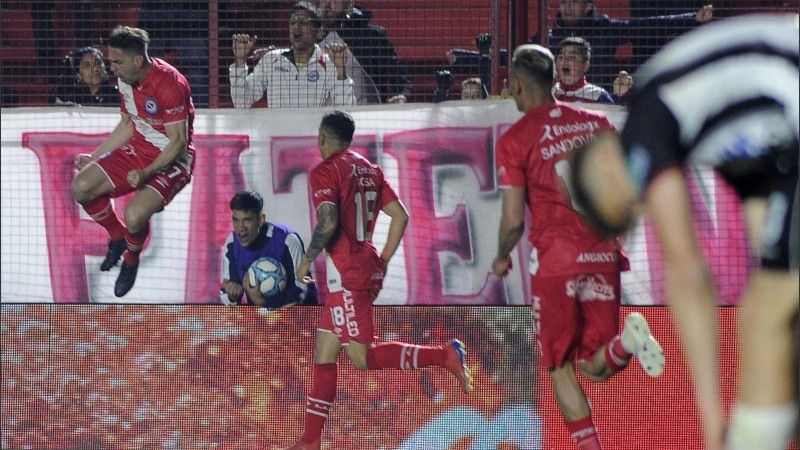 La alegría del Bicho, la decepción de los santiagueños. 