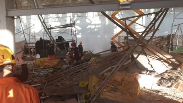 El hecho ocurrió en las obras de ampliación de Ezeiza.