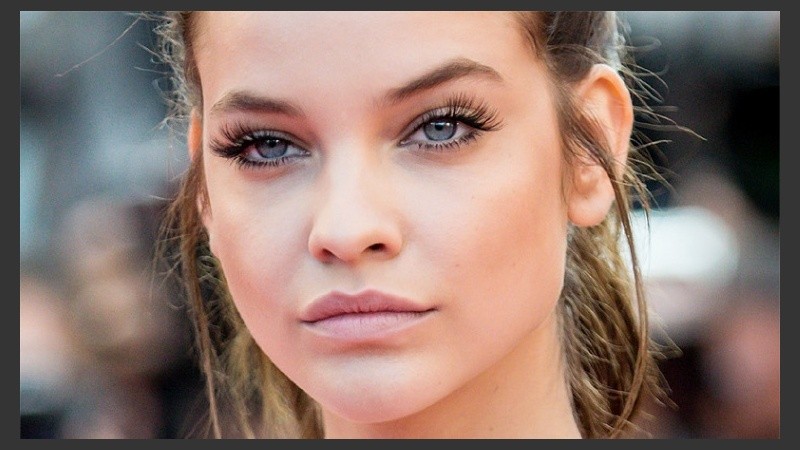 La zona del contorno de labios es una de las más olvidadas y de las que más sufre.