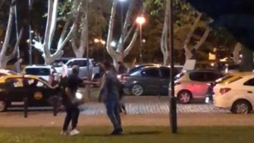 El momento de la balacera quedó registrado.