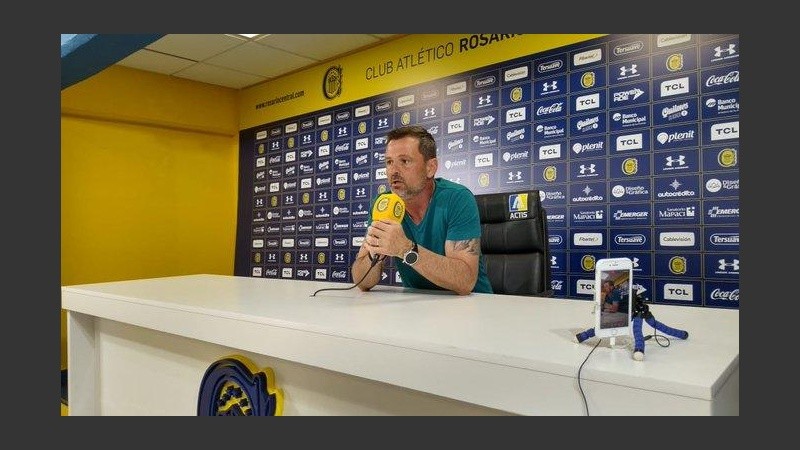 Cocca, en la conferencia de prensa de este viernes en Arroyo Seco. 