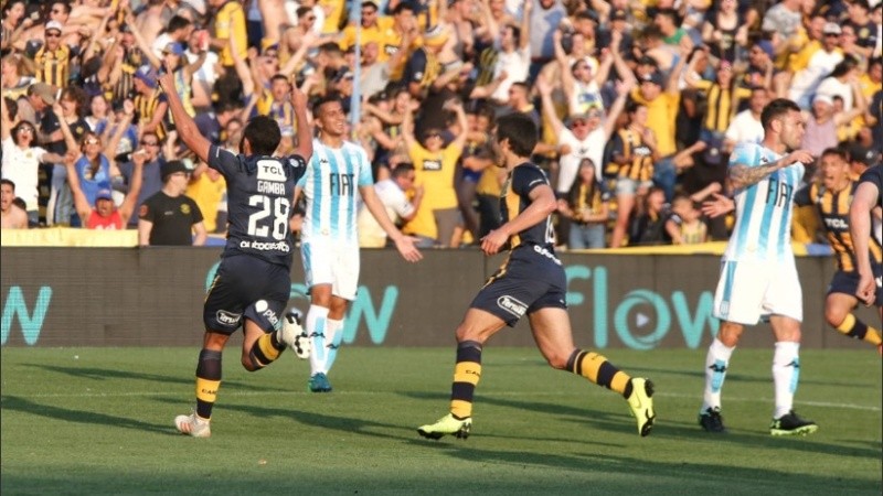 Festejo tempranero pero que duró poco para el Canalla.