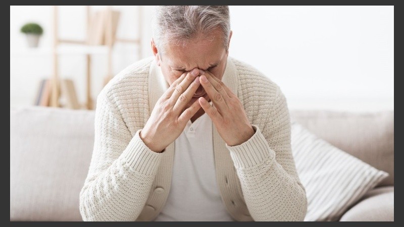 Muchas veces no se trata de un problema meníngeo, sino que se le asocia un cuadro encefálico.