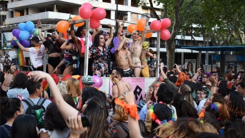 La movilización será desde plaza Libertad hasta el Parque Nacional a la Bandera.