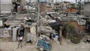 La pobreza volvió a subir y alcanzó el 35,4 por ciento.