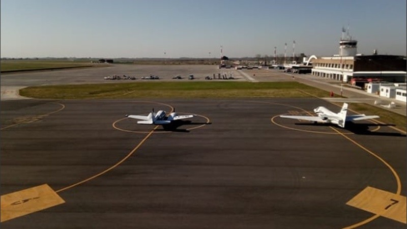 El aeropuerto local tenía vuelos afectados este lunes.