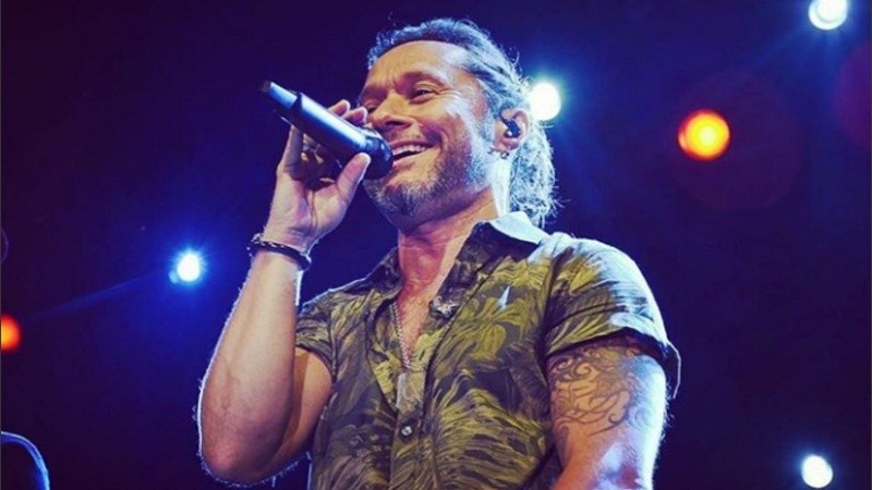 “Yo me sentí siempre un artista integral. Un tipo que nació con el oficio de actor y de cantor, y de músico y de escribir canciones,